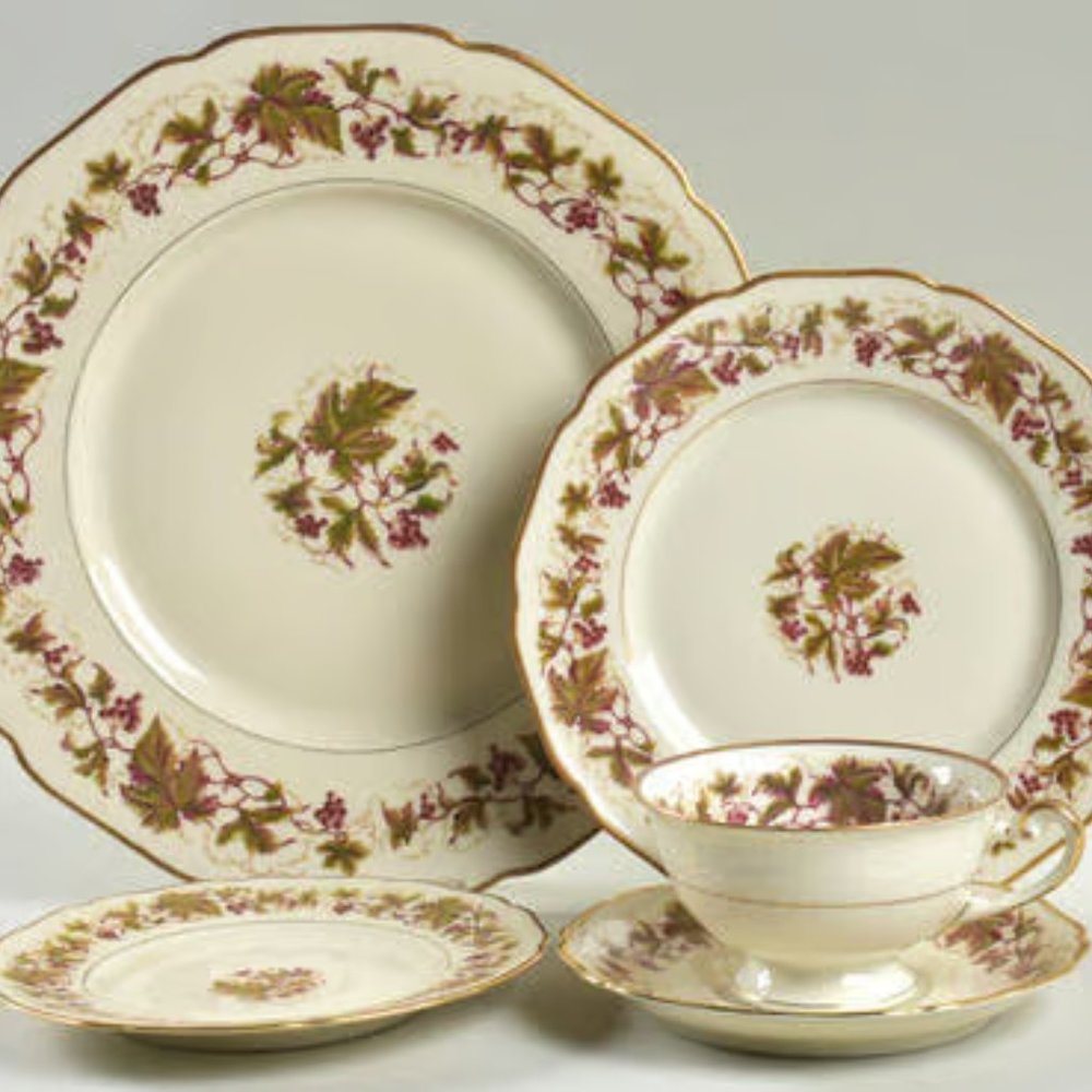 Falstaff by ROYAL YORK (GERMANY) 5P place settings